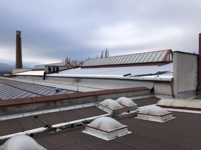 Rekonstrukce haly Elas Hrádek nad Nisou 2.000m2